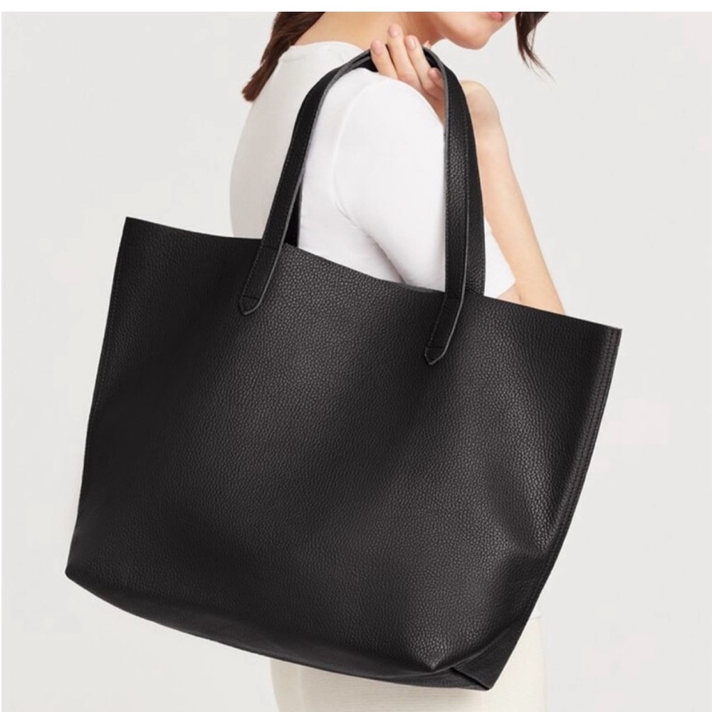 Cuyana Black Leather ‘Classic’ Zip Top Tote